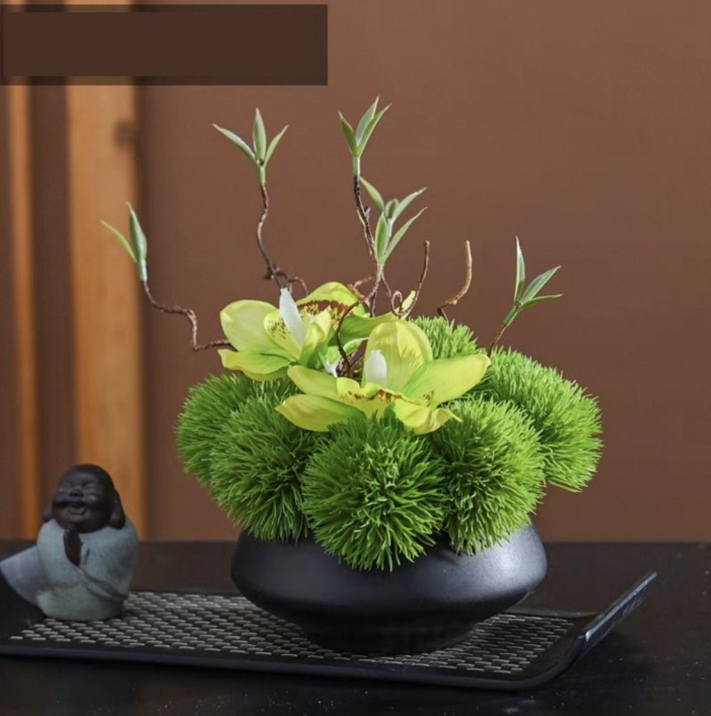 “Palais Céleste” – Orchidées et dahlias verts