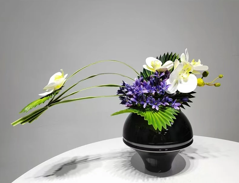 “Luxe Épuré” – Vase Bar Édition Limitée