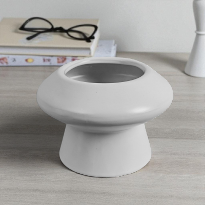 composition-florale-vase-ceramique-blanc