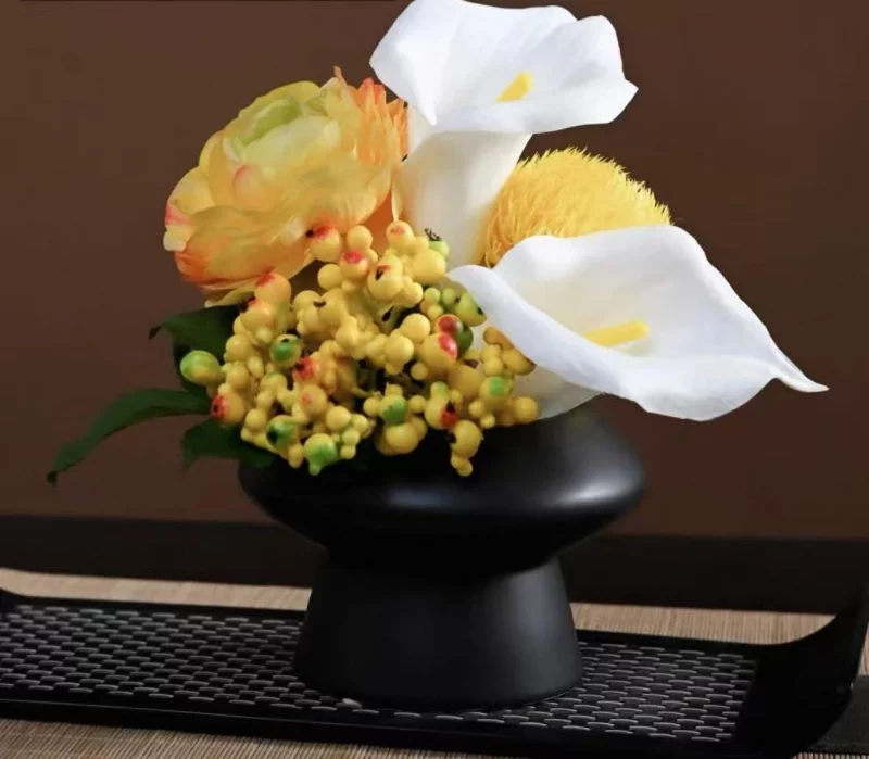 “Soleil d’été” – Pivoine, Lys, Pissenlit et baies jaunes